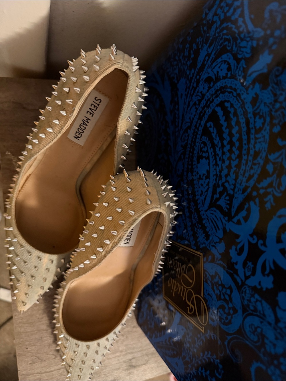Steve Madden Beige Spike-Studded Pointed Flats